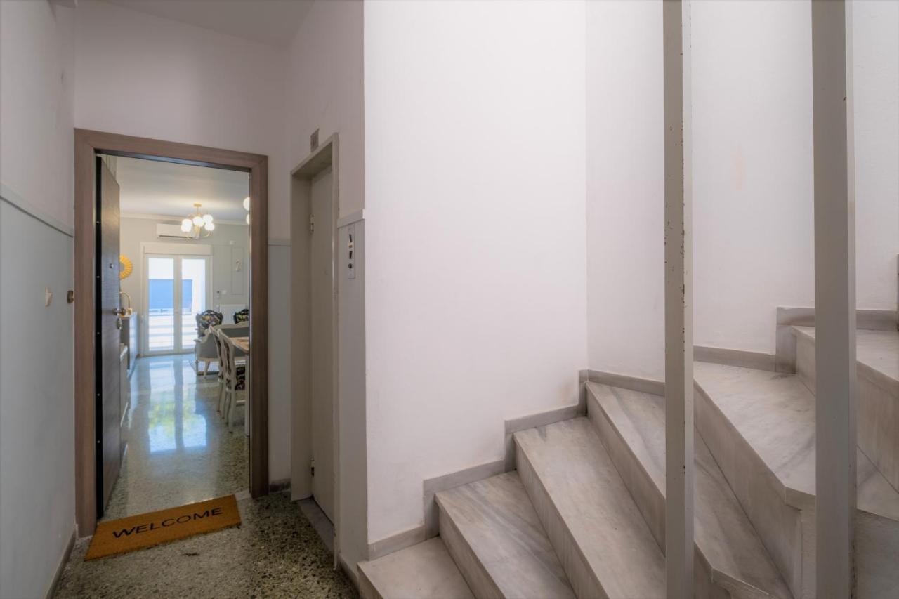 Luxury Penthouse In Prime Central Athens Thissio By Ghh Exteriör bild